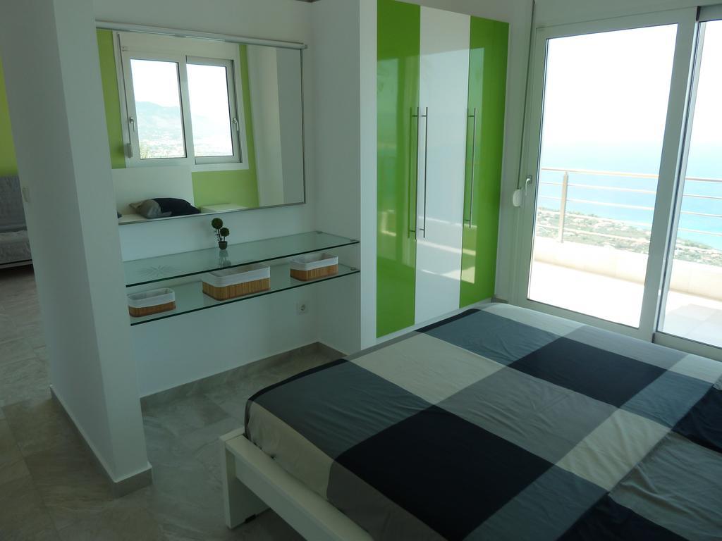 Shiraz Villas Καλαμάτα Εξωτερικό φωτογραφία