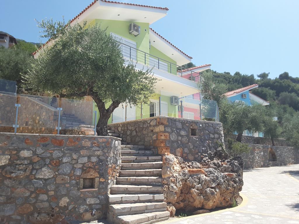 Shiraz Villas Καλαμάτα Εξωτερικό φωτογραφία