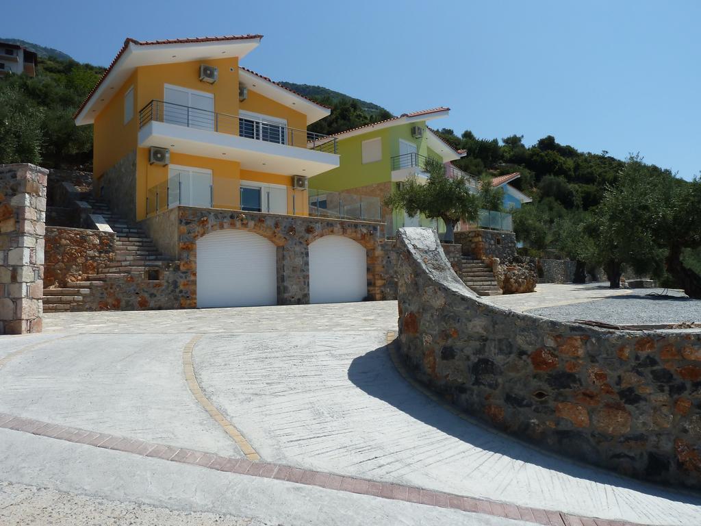 Shiraz Villas Καλαμάτα Εξωτερικό φωτογραφία