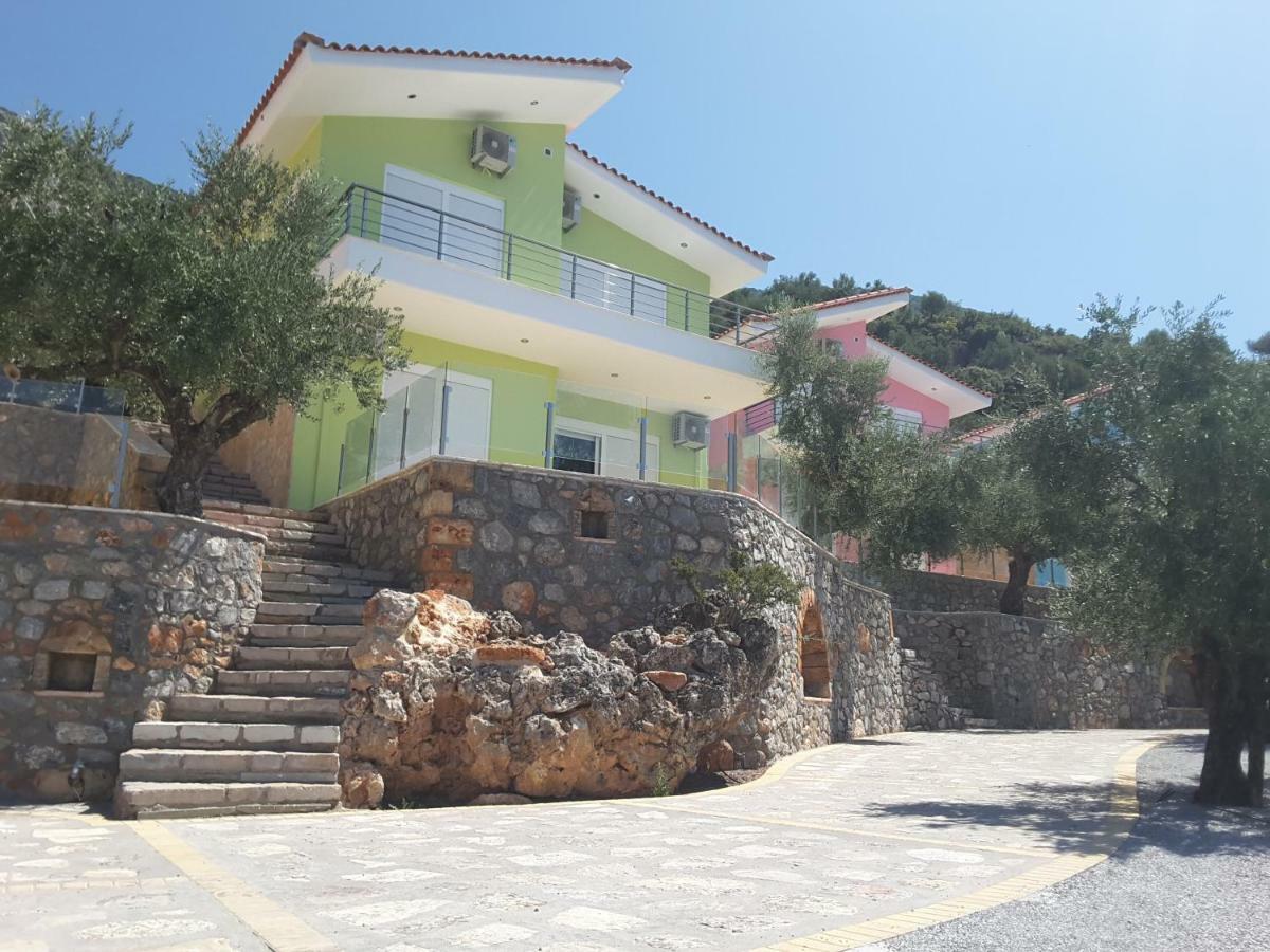 Shiraz Villas Καλαμάτα Εξωτερικό φωτογραφία
